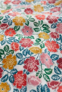 Seasalt Cornwall Black Soft Summer Ballard Point Circle Scarf -Cheap Seasalt Store unnamed file 1003 scaled