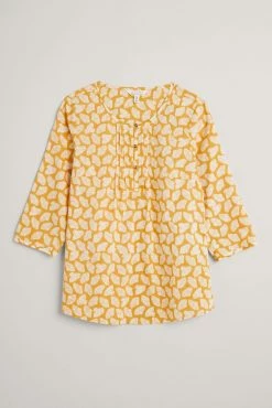 Seasalt Cornwall Yellow Floral Meadow Comfrey Top -Cheap Seasalt Store unnamed file 1087 scaled
