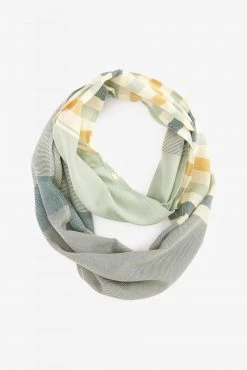 Seasalt Cornwall Green Ballard Point Circle Scarf