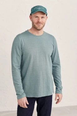 Seasalt Cornwall Men's Blue Lichen Allet Long Sleeve T-Shirt